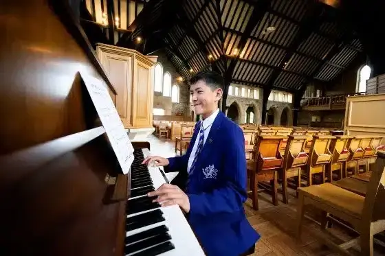 Scholarships & Bursaries at Wycliffe